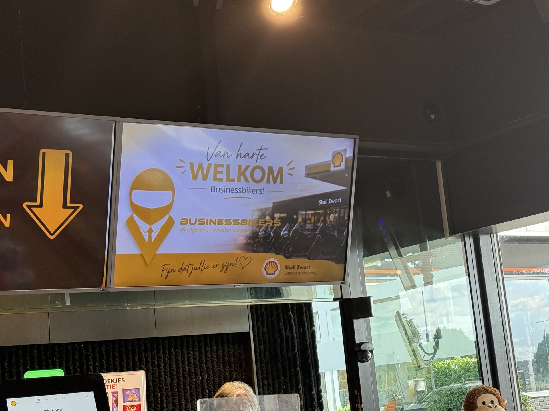 Welkomstscherm voor BusinessBikers bij Shell Zwart